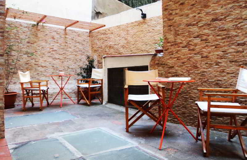 La Isla Hostal Barcelona Exterior foto